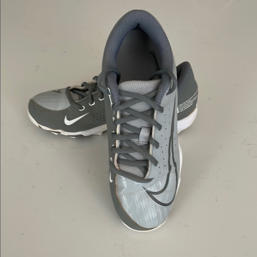 Nike Kid’s Size 4.5 Vapor Ultrafly 4 Baseball Cleats